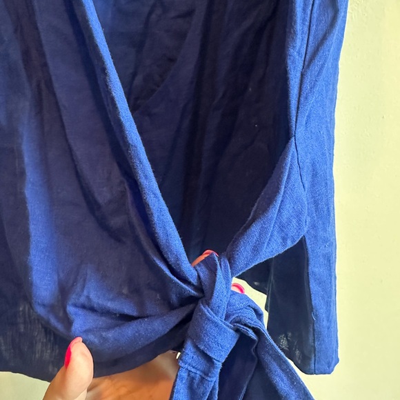 Ann Taylor Blue Ruffled Cap Sleeve Blouse - Picture 4 of 7